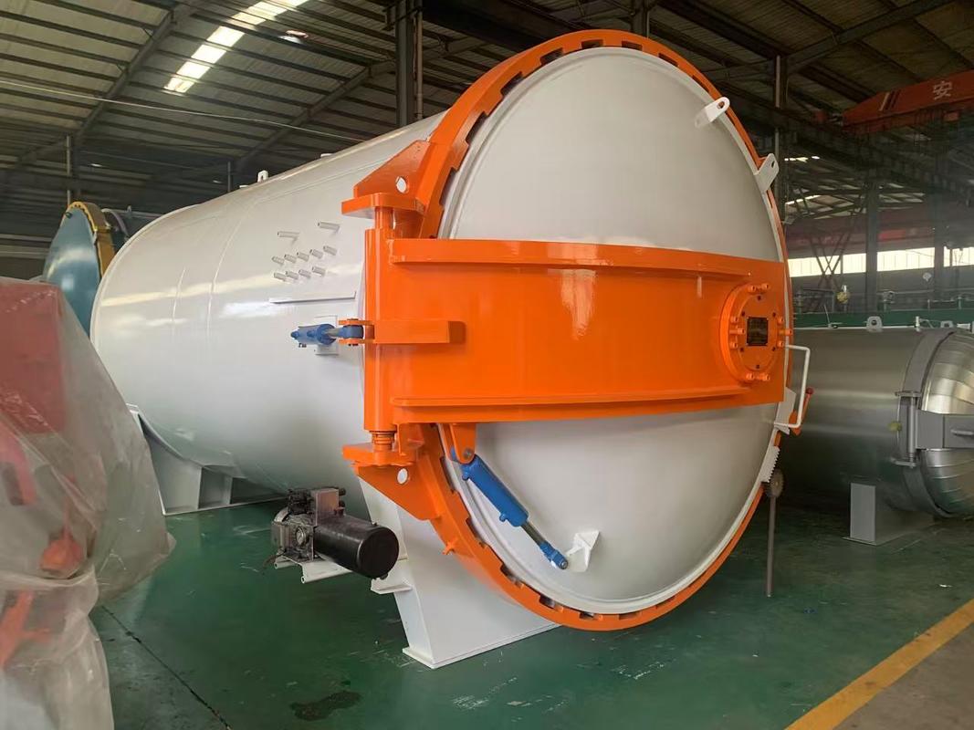 Autoclave pour composites · Photo d’équipement de référence